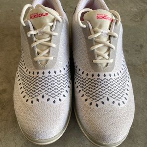Women’s Golf Shoes. Size 8.5